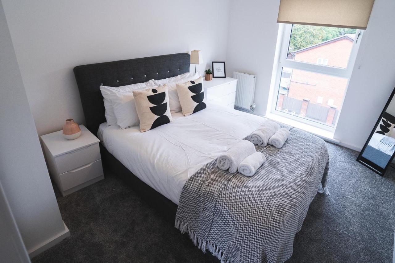City Centre 2-Bed - New - Free Wi-Fi - Central 맨체스터 외부 사진